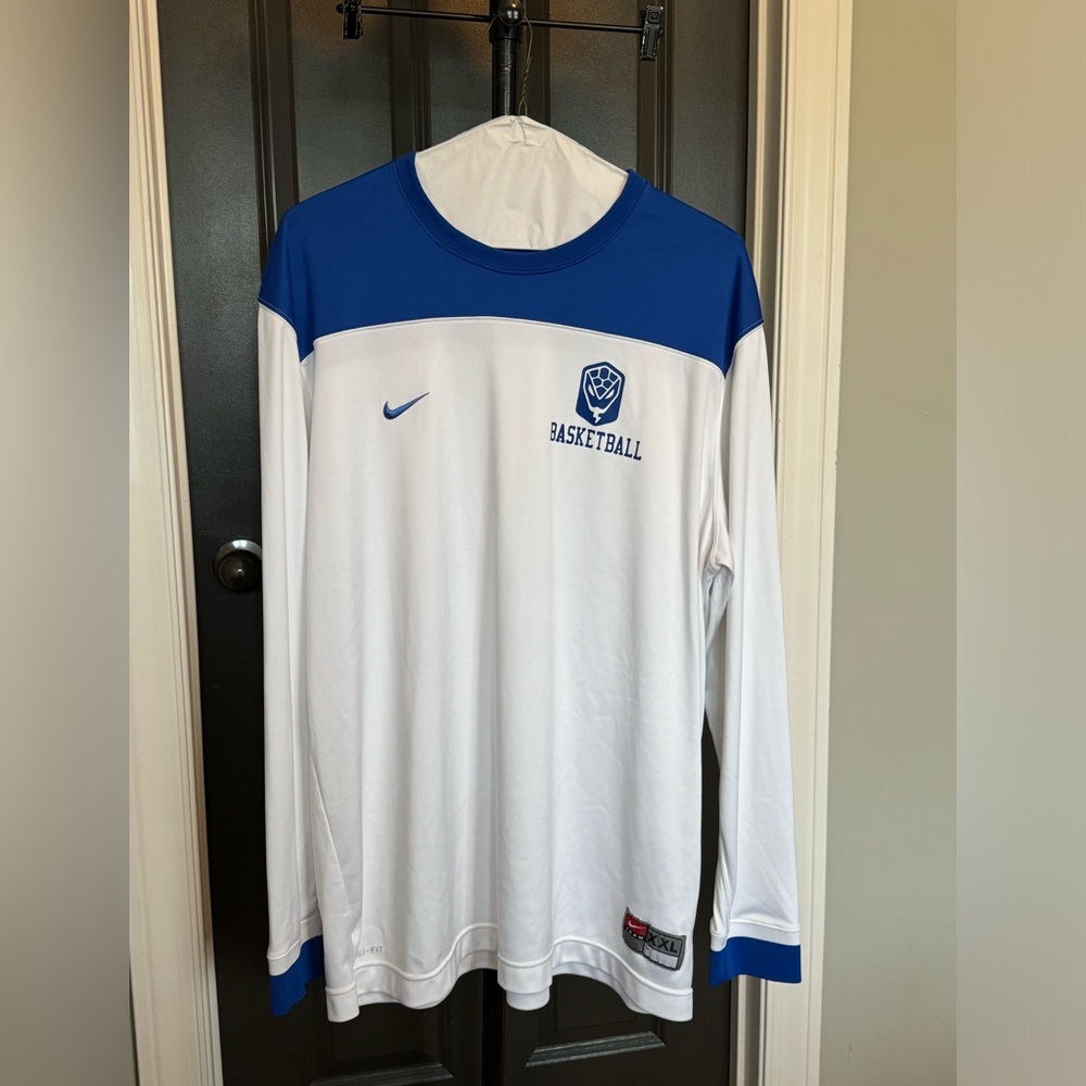 Nike Basketball Men’s Size XXL Team Long Sleeve Shirt White & Blue Very Nice